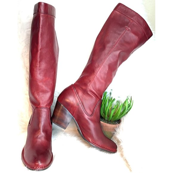 Frye Rory Scrunch Boots SZ 10